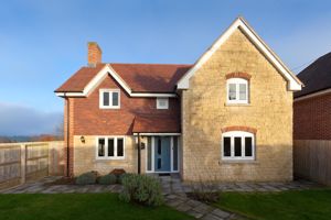 Front Aspect- click for photo gallery